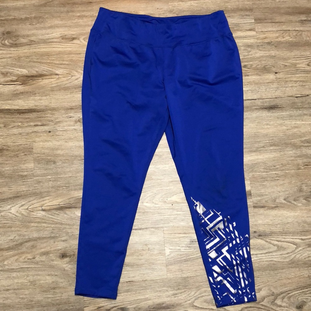 Workout pants